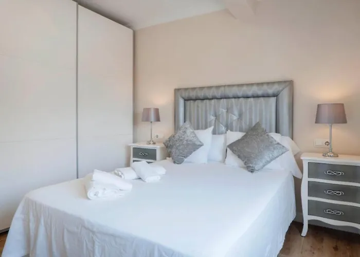 Apartamento con vistas a la catedral a 15 minutos del centro